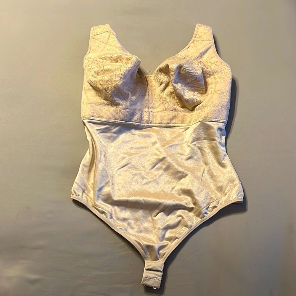 Annette Firm Support Body Shaper - Size 36DD